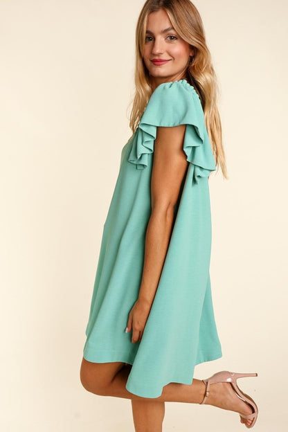 SOLID WOVEN DRESS WITH SIDE POCKETS